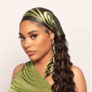 🆕️Insert Name Here & Raye Satin Scarf